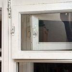 Почему потеют металлопластиковые окна и как это устранить