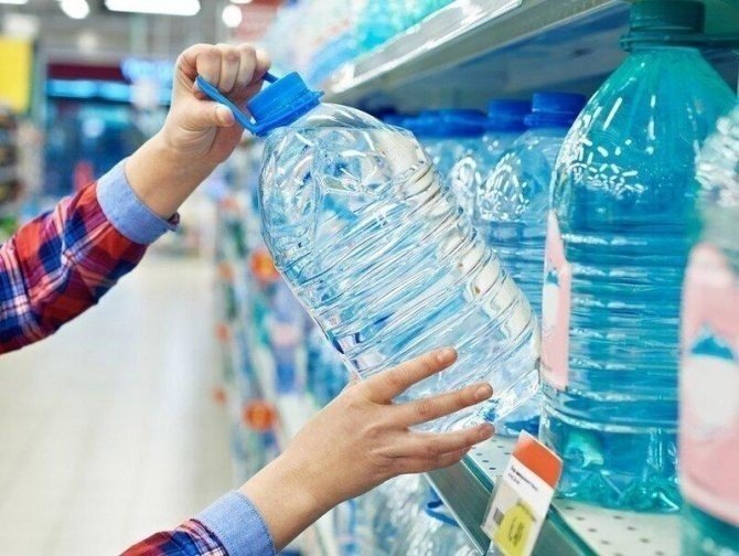 Питьевая вода в бутылках