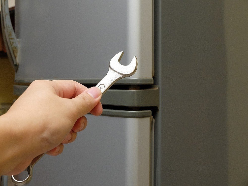Кольцо для регулировки дверцы холодильника
