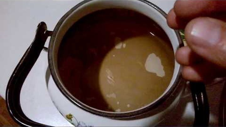 Накипь в эмалированном чайнике
